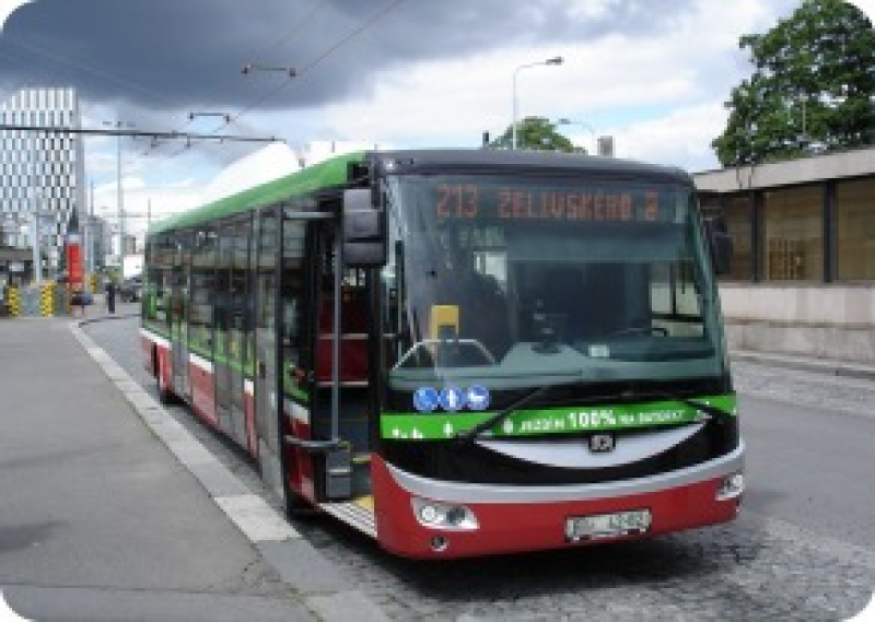 Testování elektrobusu SOR v Praze