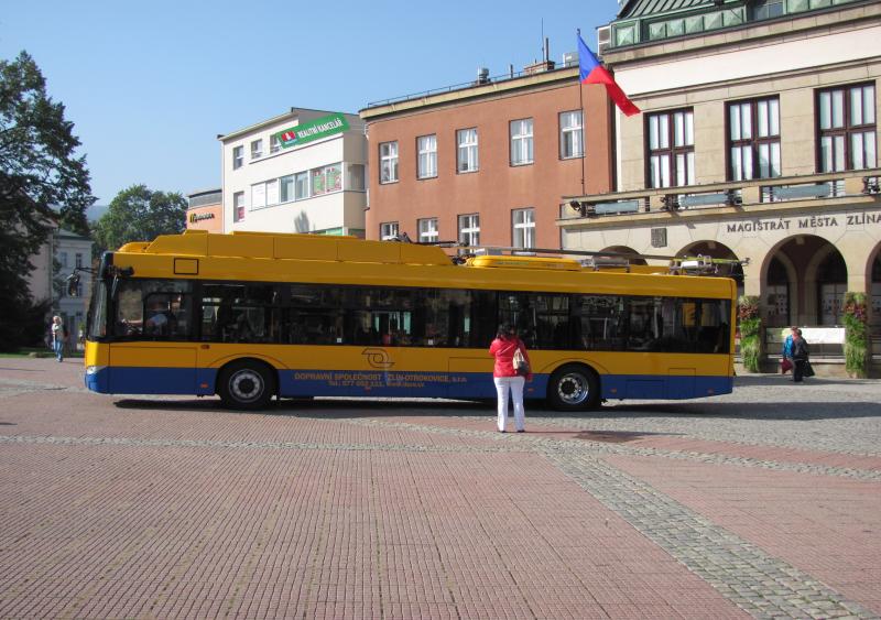 Ve Zlíně zkouší první bateriový trolejbus