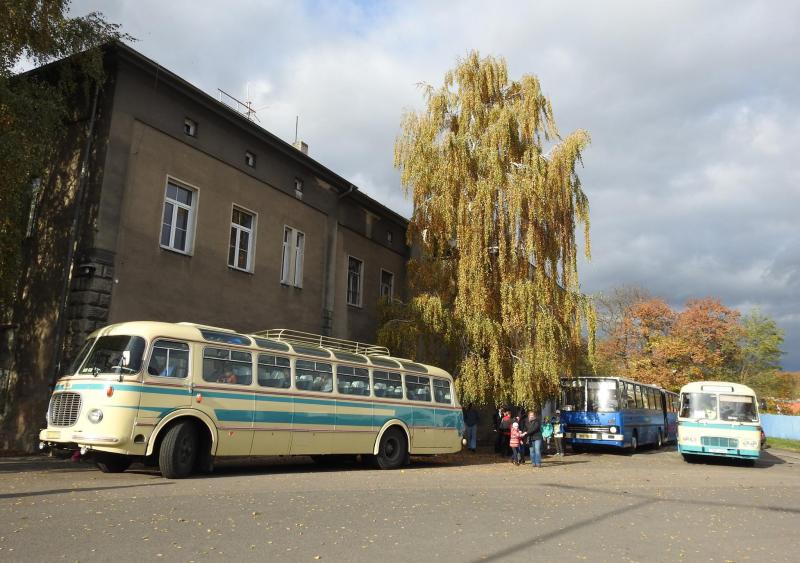 Fotodokumentace z víkendové jízdy historických autobusů