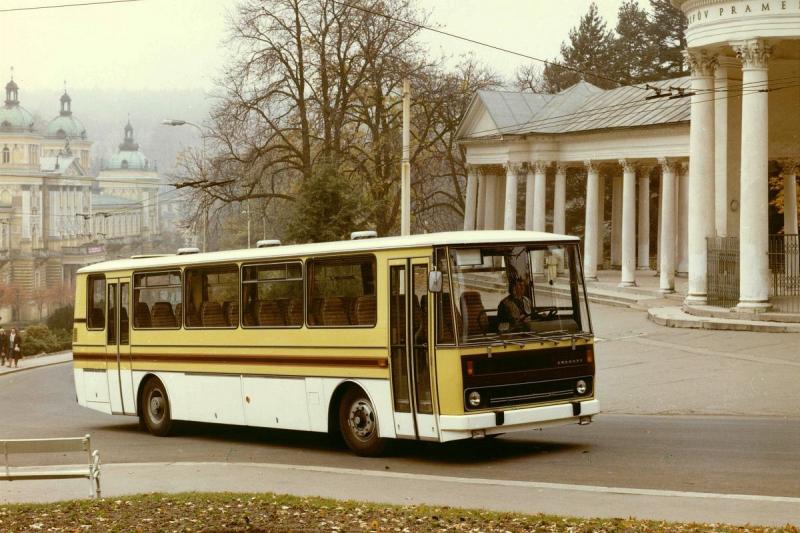 Od kočárů k autobusům ...