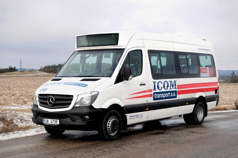 Autobusy Mercedes-Benz Conecto a Mercedes-Benz Sprinter v Třebíči