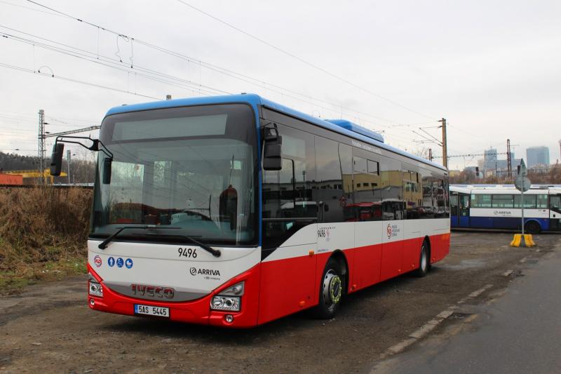 Nové vozy Iveco Crossway pro ARRIVU Praha v roce 2016