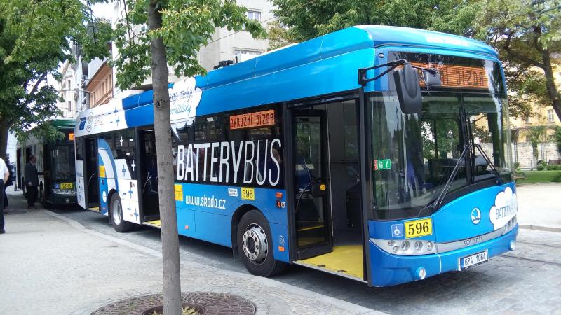 UITP vydalo studii o stavu elektrického autobusového trhu v Evropě a na světě