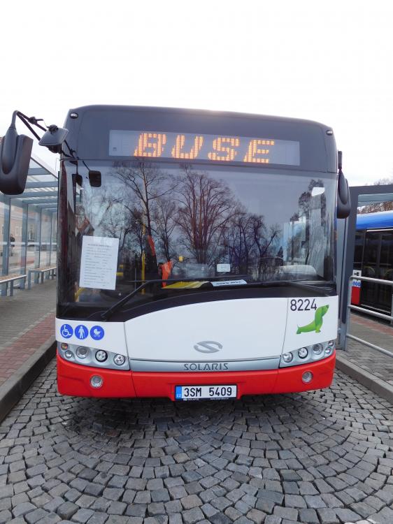 Kloubové Solarisy Urbino na linkách ČSAD Střední Čechy