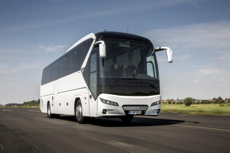 NEOPLAN Tourliner je v rámci evropské Roadshow v Praze