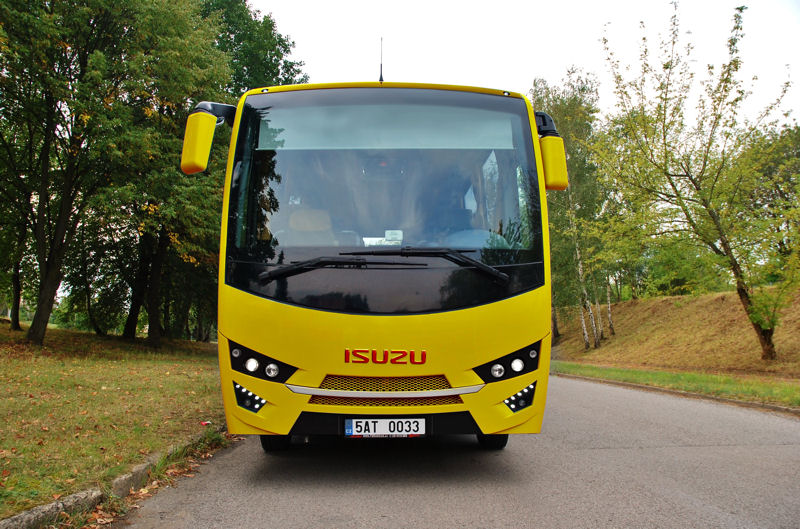 ISUZU Novo - ideální školní autobus