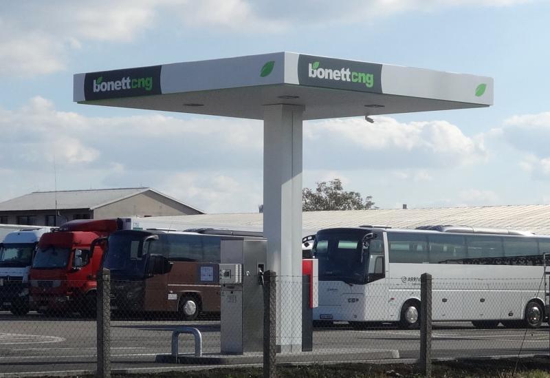 Bonett provozuje již 24 CNG plnících stanic