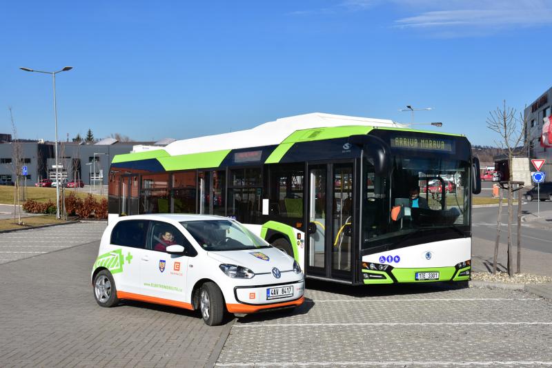 Třinec má 10 nových elektrobusů, je lídrem městské elektromobility v ČR