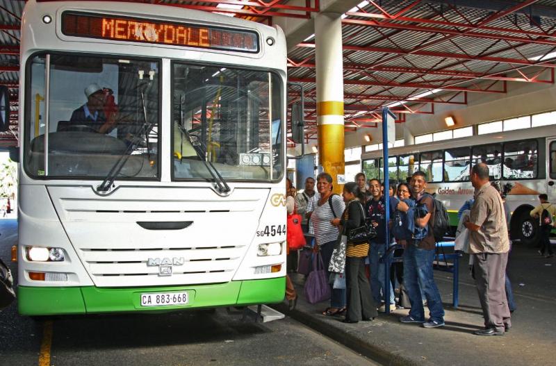 Tisíc autobusů MAN zajišťuje veřejnou dopravu v Kapském Městě