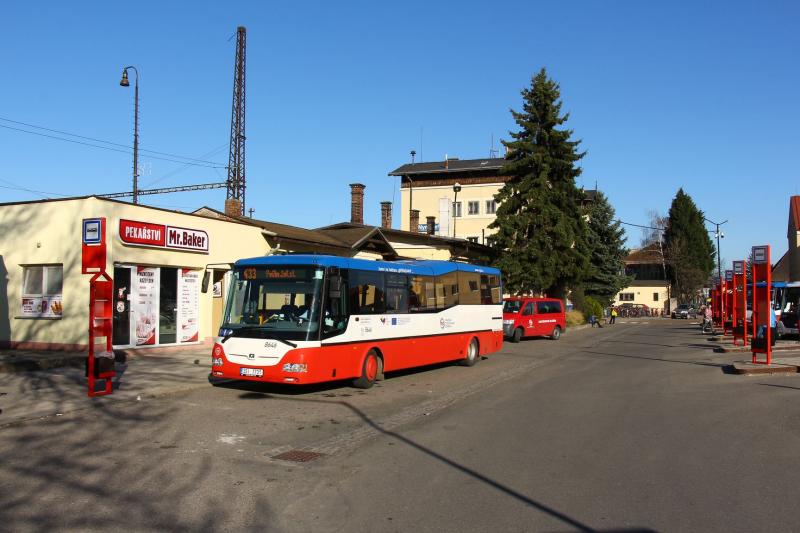 Pražská integrovaná doprava se rozšířila na východ od Prahy