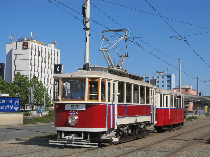 90 let autobusové dopravy v Olomouci
