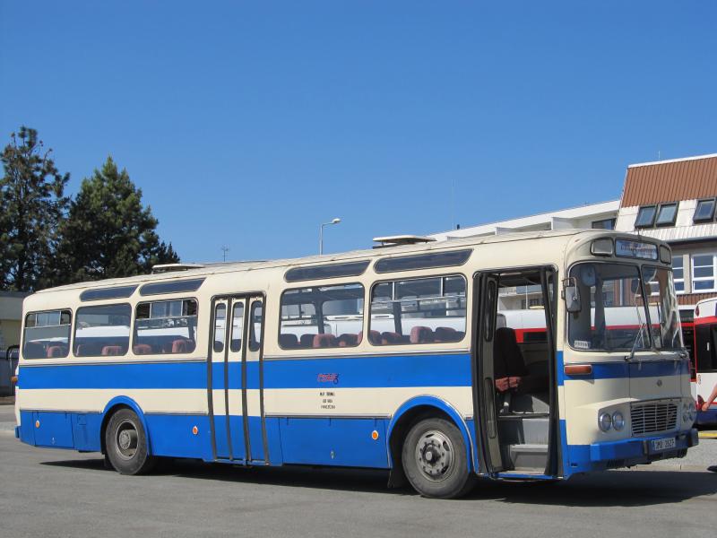 90 let autobusové dopravy v Olomouci