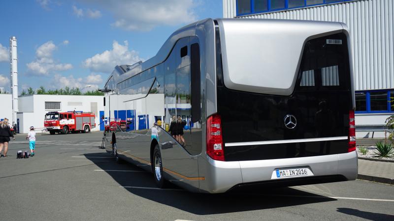 Autobus Mercedes-Benz Future poprvé v České republice