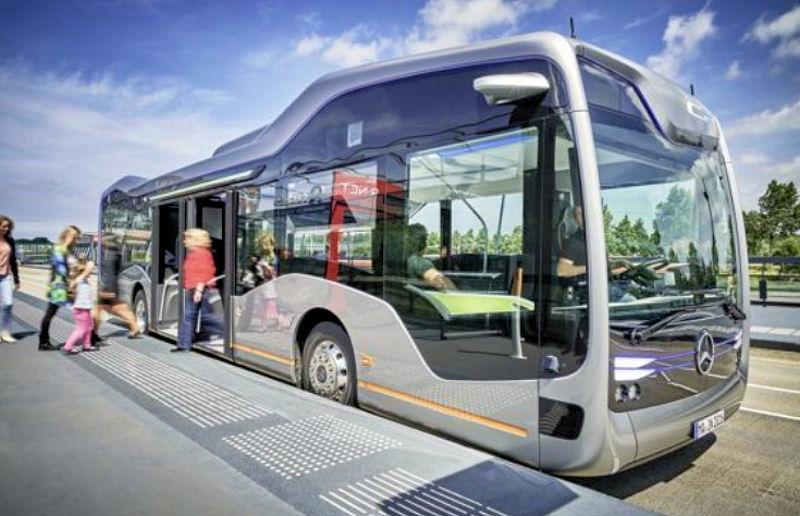 Mercedes-Benz plánuje v roce 2018 sériovou výrobu elektrického autobusu Citaro