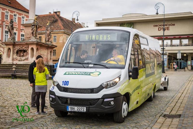 Vinobusem po krásách Znojemska