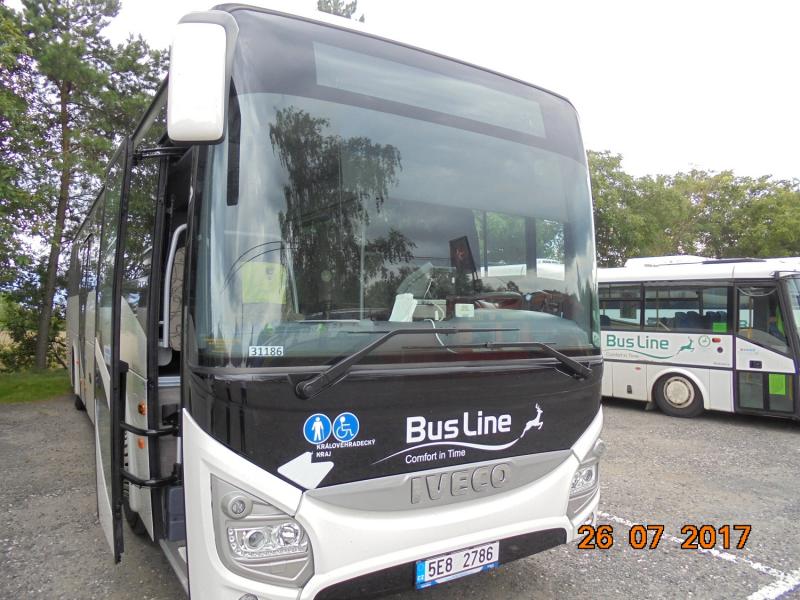 BusLine testuje v Hořicích autobus Iveco Evadys