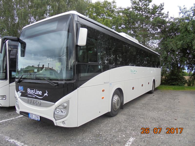 BusLine testuje v Hořicích autobus Iveco Evadys