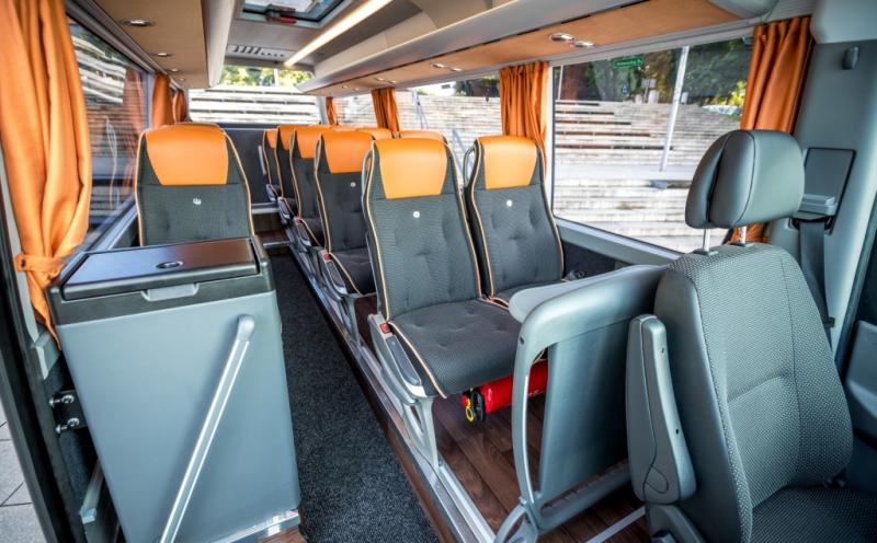 Minibus Mercedes-Benz Sprinter: Deset úspěšných let