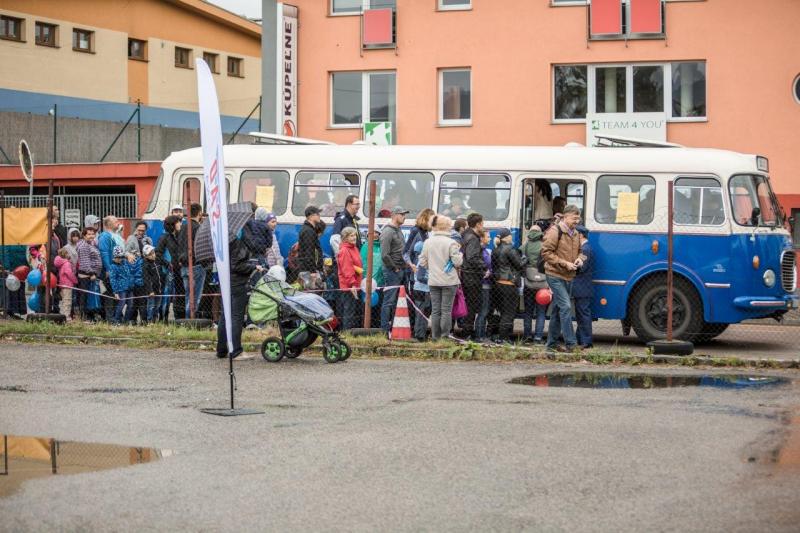 Slovenská Žilina se bavila autobusy