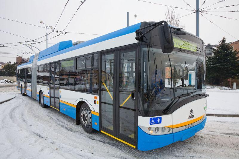 Brno bude mít nové trolejbusy, které mohou jezdit i bez trolejí