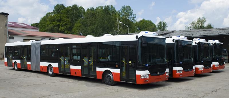 Pražský dopravní podnik koupí dvěstě nových autobusů od SOR Libchavy 