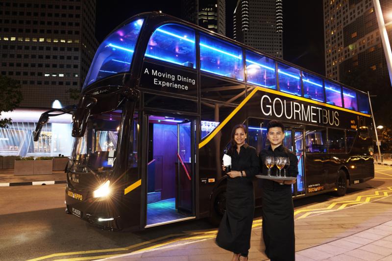 MAN GOURMET bus v Singapuru