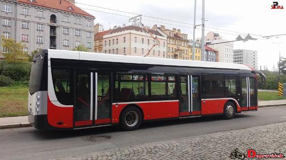 V Praze zahájí zkušební provoz elektrobus s dynamickým dobíjením