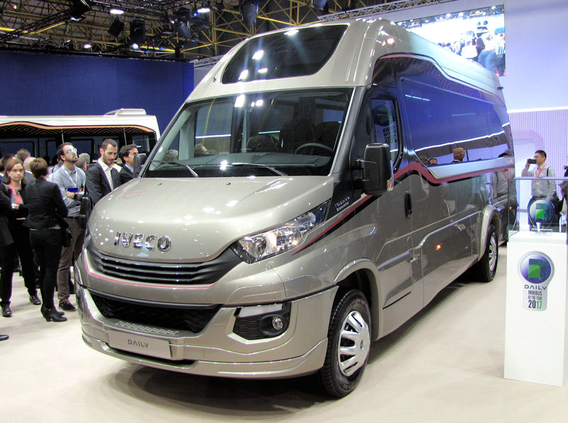 Busworld 2017: Představujeme novinky a nový design produktové řady IVECO BUS