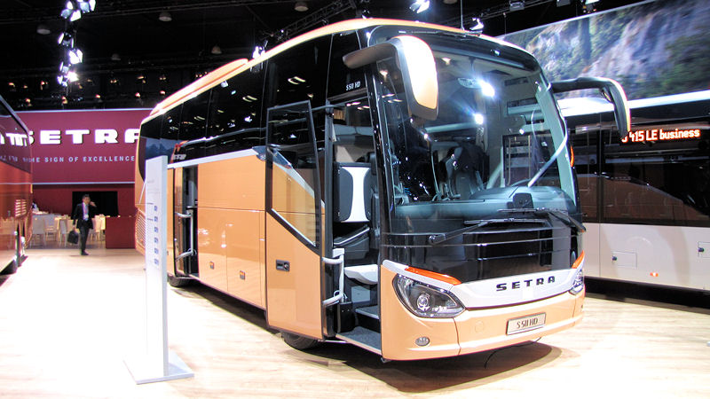 Busworld 2017: Daimler Buses se svými značkami Mercedes-Benz a Setra