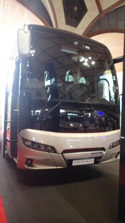 MAN Truck &amp; Bus Czech Republic měl na CZECHBUSU dva nové zájezdové autobusy