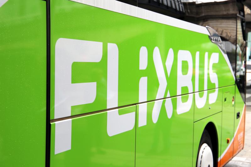 FlixBus se změnou jízdních řádů posiluje spojení na trase Praha-Brno