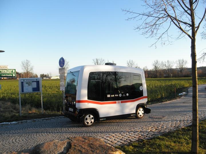 Doporučujeme: Odpoledne s autonomním minibusem v Bad Birnbachu