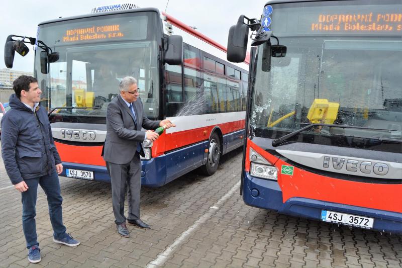 V Mladé Boleslavi se dočkali prvních nových autobusů