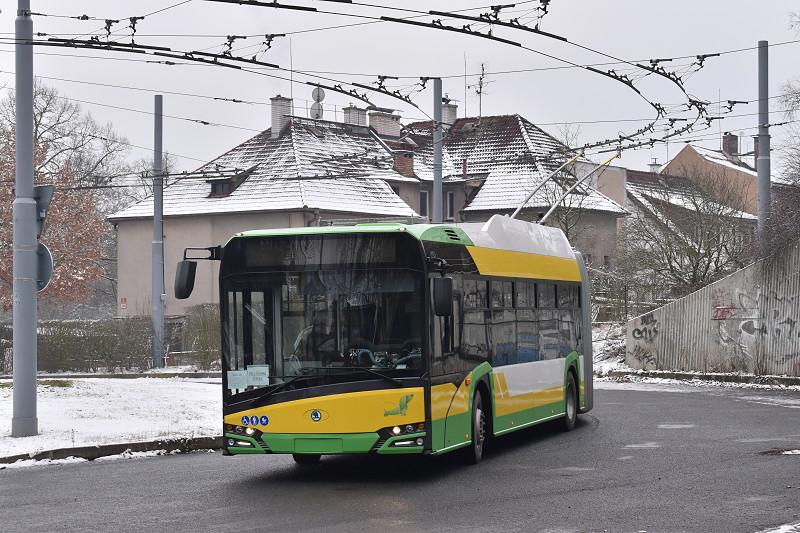 Testování škodováckých trolejbusů v prosinci 2017