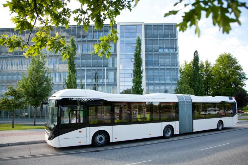 Volvo má v Polsku úspěch s hybridními autobusy