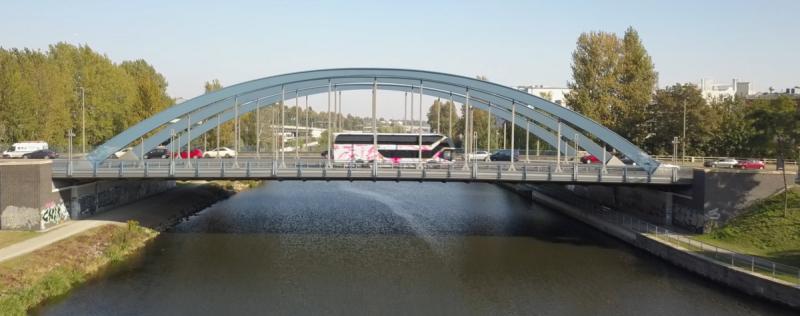 Umění v pohybu: NEOPLAN Skyliner