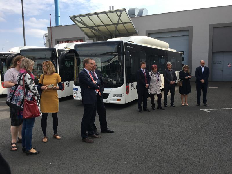 Děčín převzal prvních deset nových autobusů MAN Lion’s City CNG