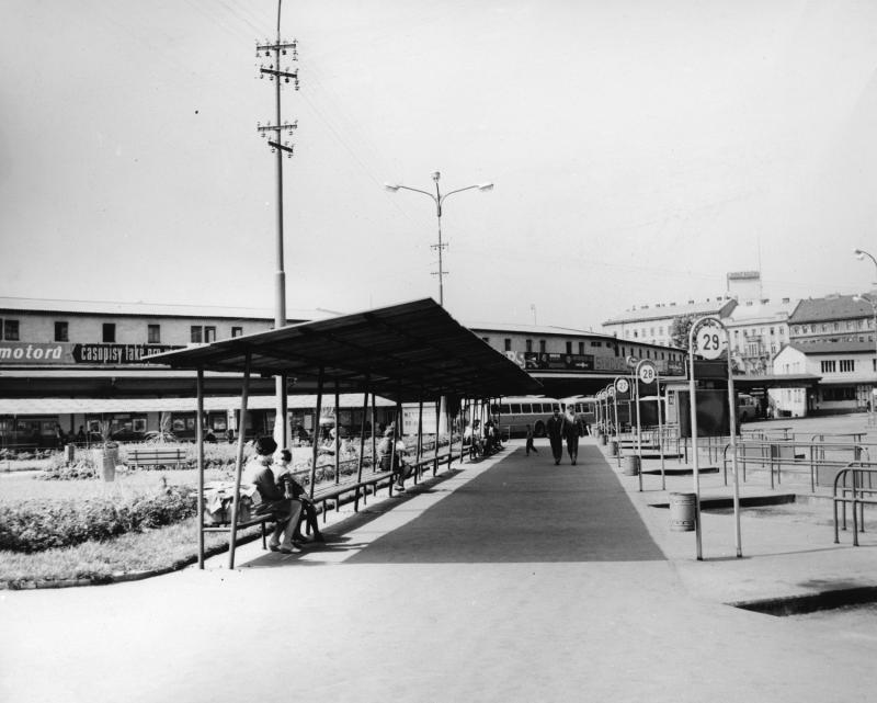 Ústřední autobusové nádraží Praha Florenc slaví 70 let