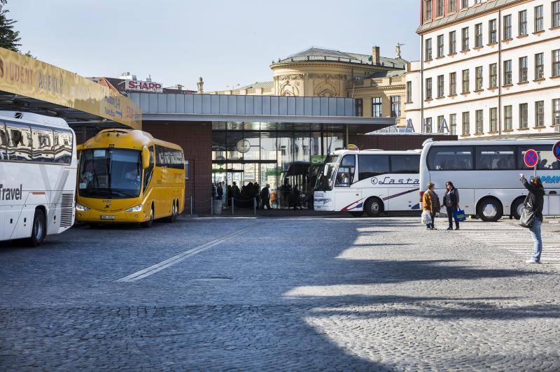 Ústřední autobusové nádraží Praha Florenc slaví 70 let