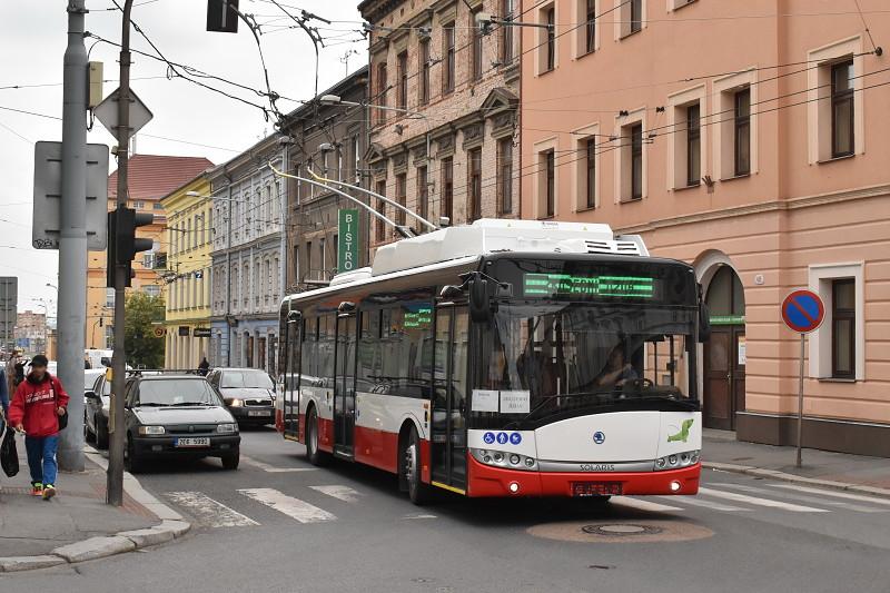 Zkušební jízdy trolejbusů ze Škody Electric