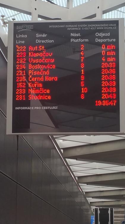Blansko má zbrusu nový autobusový terminál