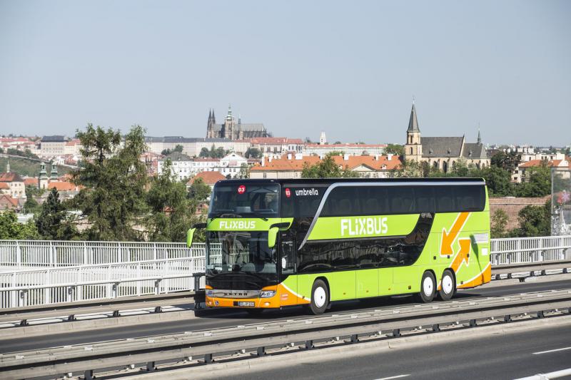 FlixBus míří na Zlínsko, od září zavádí spojení do Zlína a Kroměříže 
