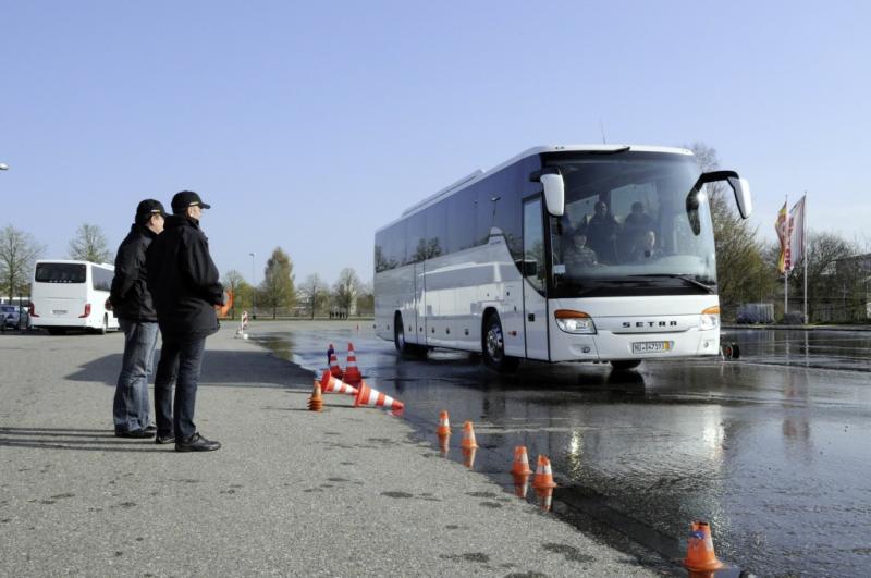 Stříbrné jubileum: Omniplus školí řidiče autobusů už 25 let