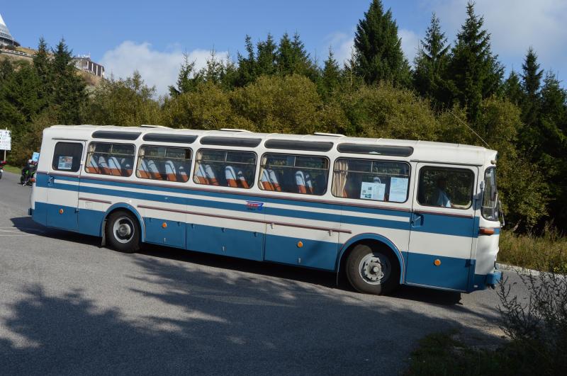 Oslavy Ještědu s retro autobusem 