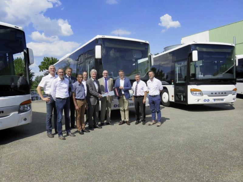 62 autobusů Setra Low Entry pro pravidelné linky z Alsaska do Dolního Saska