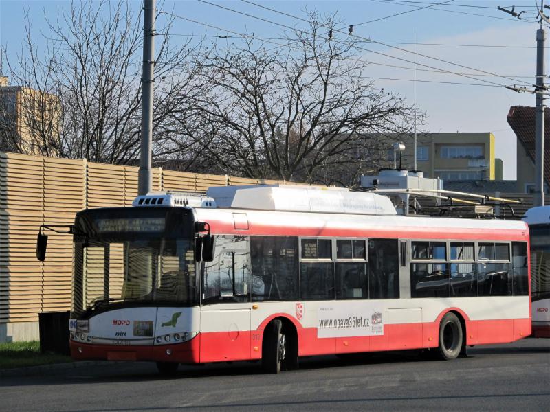 Symbolické rozloučení s trolejbusy Škoda 14 Tr v Opavě