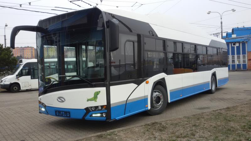 Solarisy Urbino na linkách MHD v Chomutově a Jirkově