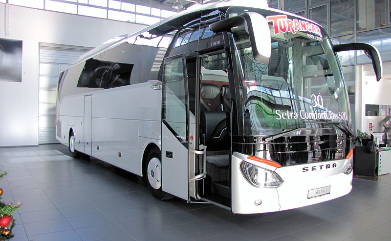 Třicet nových autokarů Setra ComfortClass pro TURANCAR