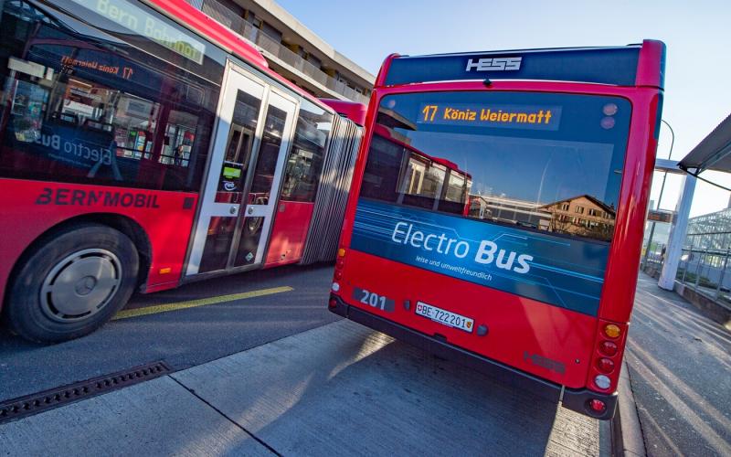 Bern ke své ekologické dopravě přidává e-busy