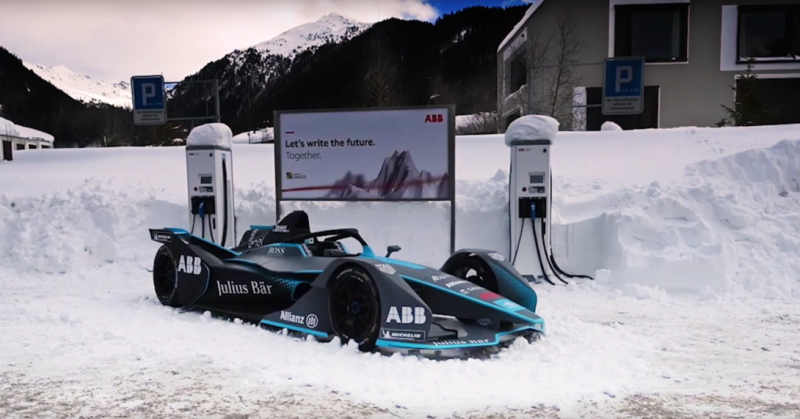 Elektrická Formule E v Davosu